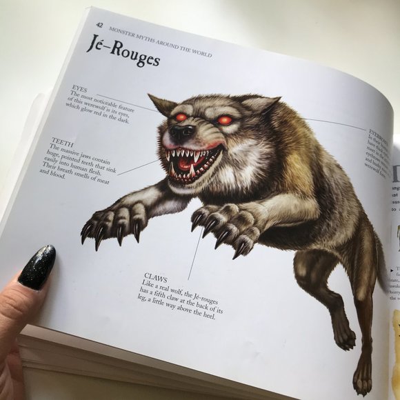 🛍️ 2 For $15 🛍️ Vampires, Werewolves and Zombies Book - Picture 7 of 11